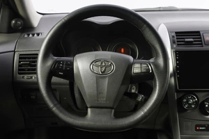 Седан Toyota Corolla 2012 года, 1689000 рублей, Новосибирск