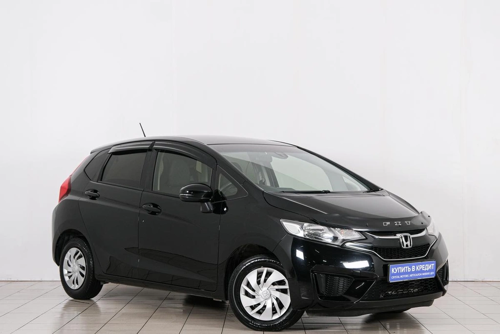 Хетчбэк Honda Fit 2016 года, 1049000 рублей, Красноярск
