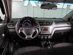 Седан Kia Rio 2015 года, 879000 рублей, Воронеж