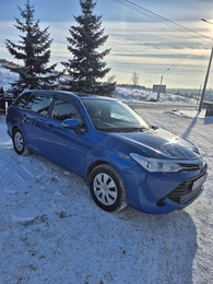 Универсал Toyota Corolla Fielder 2015 года, 1000000 рублей, Красноярск