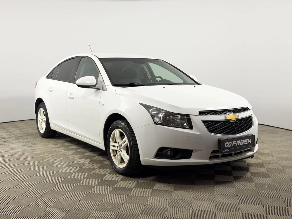 Седан Chevrolet Cruze 2012 года, 897200 рублей, Казань