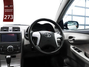 Седан Toyota Corolla Axio 2009 года, 790000 рублей, Красноярск