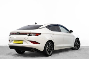 Лифтбек JAC J7 2023 года, 1699000 рублей, Барнаул