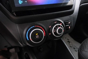 Седан Kia Rio 2013 года, 769000 рублей, Красноярск