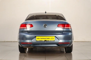 Седан Volkswagen Passat 2018 года, 2139000 рублей, Челябинск