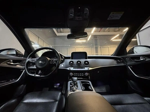 Лифтбек Kia Stinger 2018 года, 2897000 рублей, Красноярск