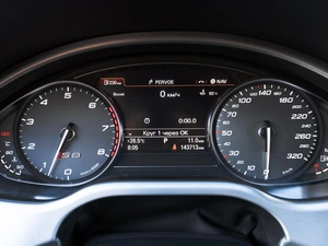 Седан Audi S8 2013 года, 3349000 рублей, Кропоткин