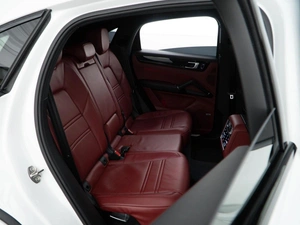 Внедорожник Porsche Cayenne Coupe 2021 года, 9969999 рублей, Москва