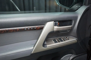 Внедорожник Toyota Land Cruiser 2008 года, 2480000 рублей, Красноярск