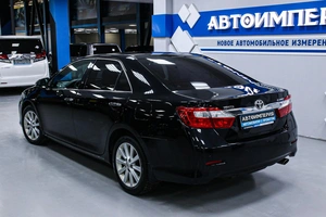 Седан Toyota Camry 2014 года, 1733000 рублей, Солонцы