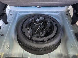 Внедорожник Geely Monjaro 2023 года, 3185000 рублей, Красноярск