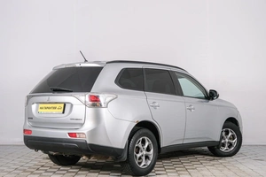 Внедорожник Mitsubishi Outlander 2013 года, 1399000 рублей, Красноярск