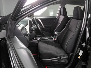 Внедорожник Toyota RAV4 2019 года, 2115000 рублей, Тюмень