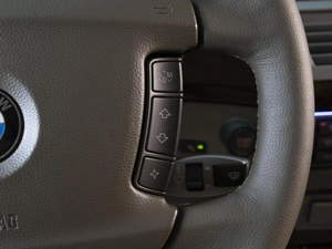Седан BMW 7 серия 2005 года, 2159000 рублей, Омск
