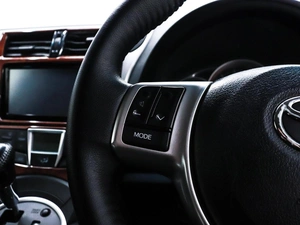 Хетчбэк Toyota Ractis 2016 года, 1029000 рублей, Красноярск