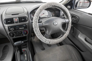 Седан Nissan Sunny 2002 года, 269000 рублей, Барнаул
