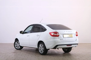 Универсал ВАЗ (LADA) Granta 2023 года, 929000 рублей, Омск