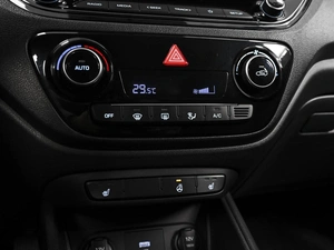 Седан Hyundai Solaris 2021 года, 1680000 рублей, Ставрополь