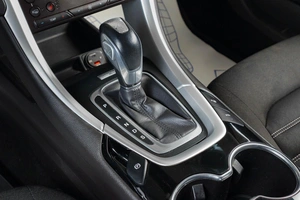 Седан Ford Mondeo 2015 года, 1569000 рублей, Тюмень