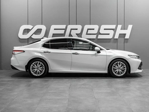 Седан Toyota Camry 2018 года, 2799000 рублей, Тюмень