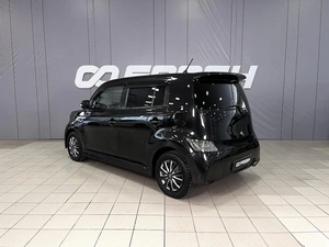 Минивэн Toyota bB 2006 года, 699000 рублей, Нижневартовск