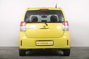 Минивэн Toyota Spade 2014 года, 1479000 рублей, Томск