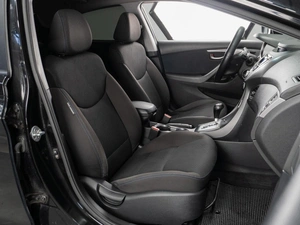 Седан Hyundai Elantra 2012 года, 989000 рублей, Тюмень