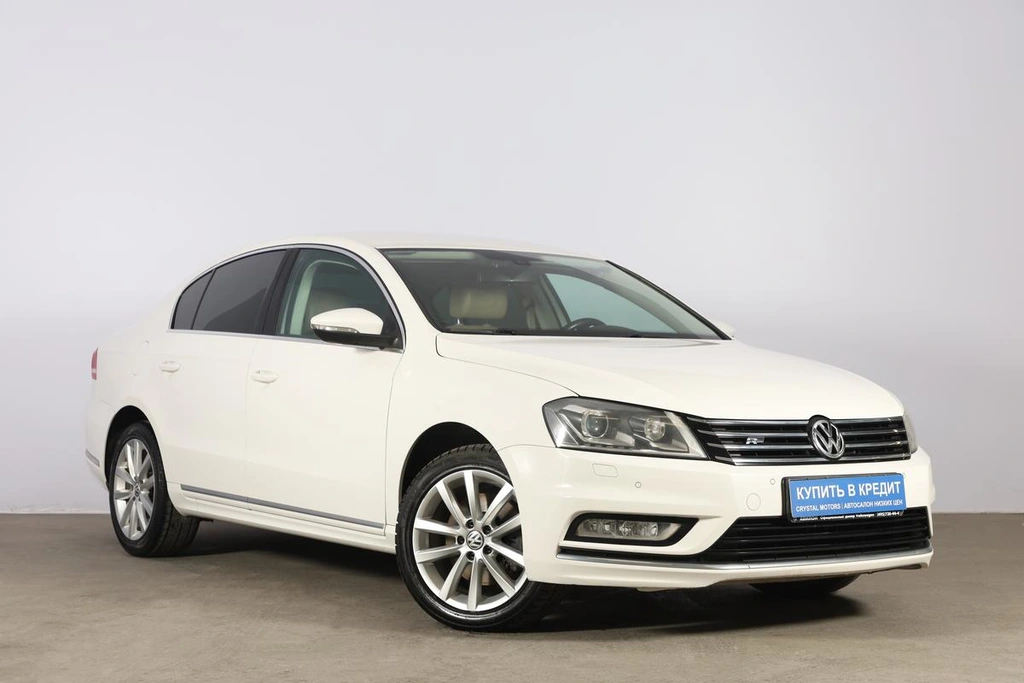 Седан Volkswagen Passat 2014 года, 1489000 рублей, Новосибирск