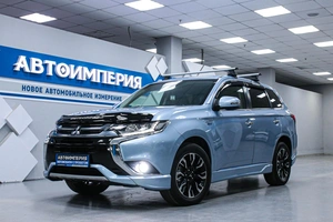 Внедорожник Mitsubishi Outlander 2016 года, 1998000 рублей, Солонцы