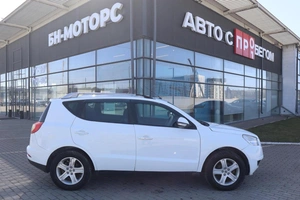 Внедорожник Geely Emgrand X7 2014 года, 740000 рублей, Мирное