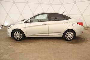 Седан Hyundai Solaris 2014 года, 860000 рублей, Обнинск