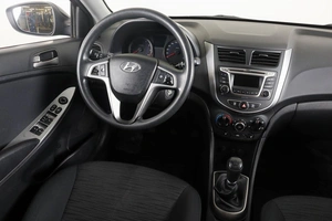 Хетчбэк Hyundai Solaris 2016 года, 799000 рублей, Пермь