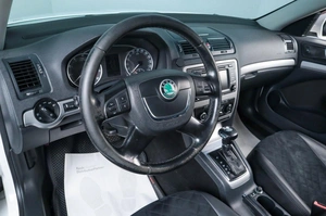 Лифтбек Skoda Octavia 2013 года, 899000 рублей, Челябинск