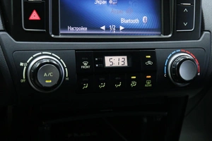 Внедорожник Toyota Land Cruiser Prado 2015 года, 4633000 рублей, Солонцы