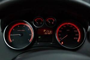 Хетчбэк Peugeot 308 2010 года, 349000 рублей, Красноярск