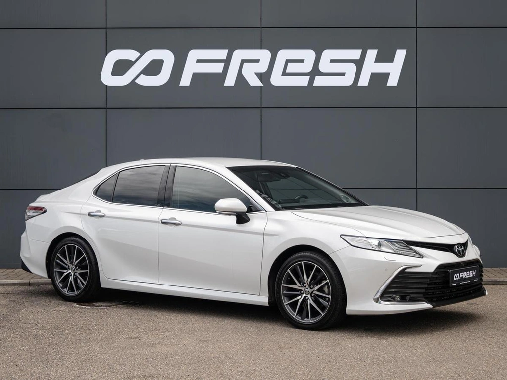 Седан Toyota Camry 2021 года, 4200000 рублей, Краснодар