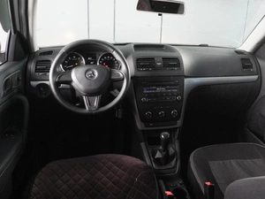 Внедорожник Skoda Yeti 2015 года, 979000 рублей, Минеральные Воды
