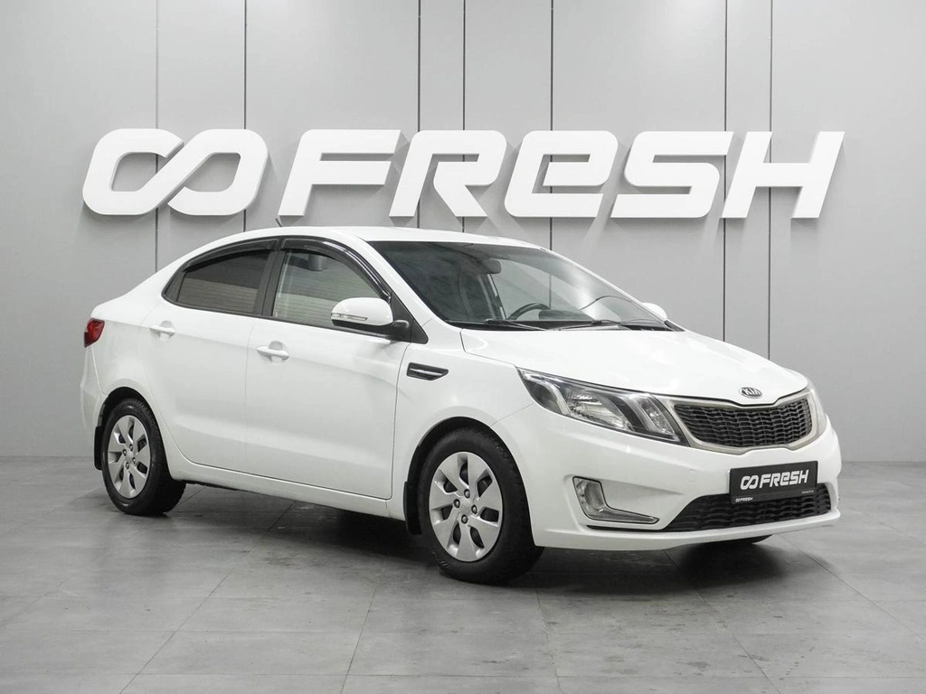 Седан Kia Rio 2013 года, 849000 рублей, Воронеж