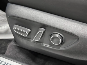 Внедорожник Toyota Highlander 2025 года, 4927000 рублей, Красноярск