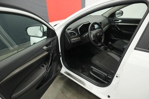 Седан ВАЗ (LADA) Vesta 2023 года, 1330000 рублей, Курск