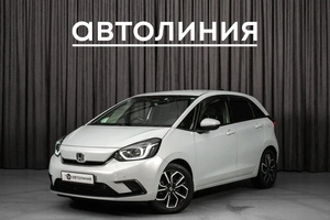 Хетчбэк Honda Fit 2020 года, 1599000 рублей, Красноярск