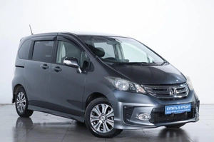 Минивэн Honda Freed 2012 года, 1439000 рублей, Челябинск