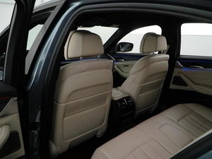 Седан BMW 5 серия 2020 года, 5377077 рублей, Москва