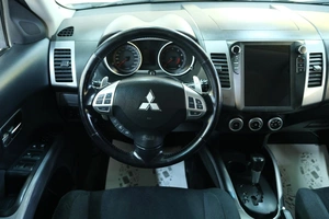 Внедорожник Mitsubishi Outlander 2008 года, 1349000 рублей, Омск