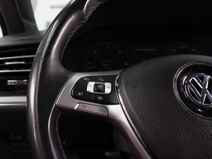 Внедорожник Volkswagen Touareg 2020 года, 4149000 рублей, Воронеж
