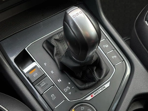 Внедорожник Volkswagen Tiguan 2017 года, 2599000 рублей, Ижевск