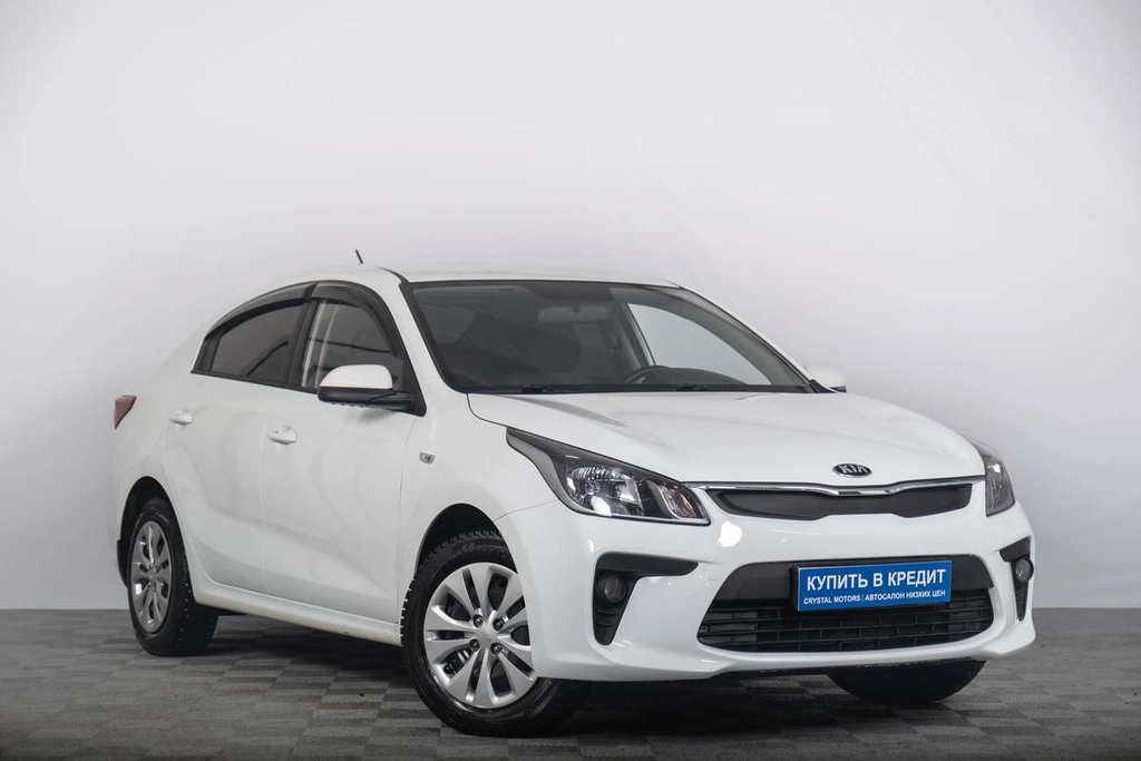 Седан Kia Rio 2018 года, 1379000 рублей, Томск