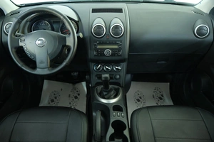 Внедорожник Nissan Qashqai 2011 года, 1029000 рублей, Омск