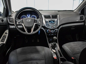 Седан Hyundai Solaris 2016 года, 970000 рублей, Муром