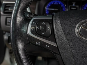 Седан Toyota Camry 2015 года, 1979000 рублей, Воронеж